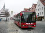 Busse/121553/ein-roter-setra-bus-parkt-an Ein Roter Setra Bus parkt an der Bushaltestelle