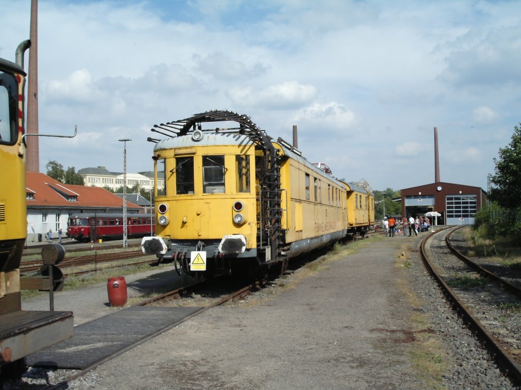 Ein Tunnelmesswagen steht am 15.08.2004 im Eisenbahnmuseum in Bochum-Dalhausen.