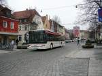 Ein weißer Setra Bus fuhr am 14.2.11 auf der Oberen Marktstraße in Neumarkt vorbei